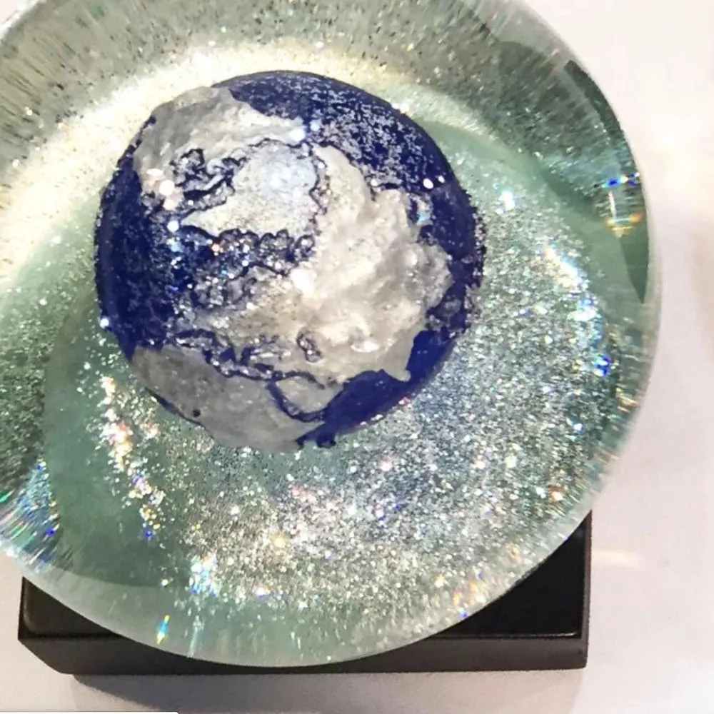 CoolSnowGlobes - Blue Earth Snow Globe