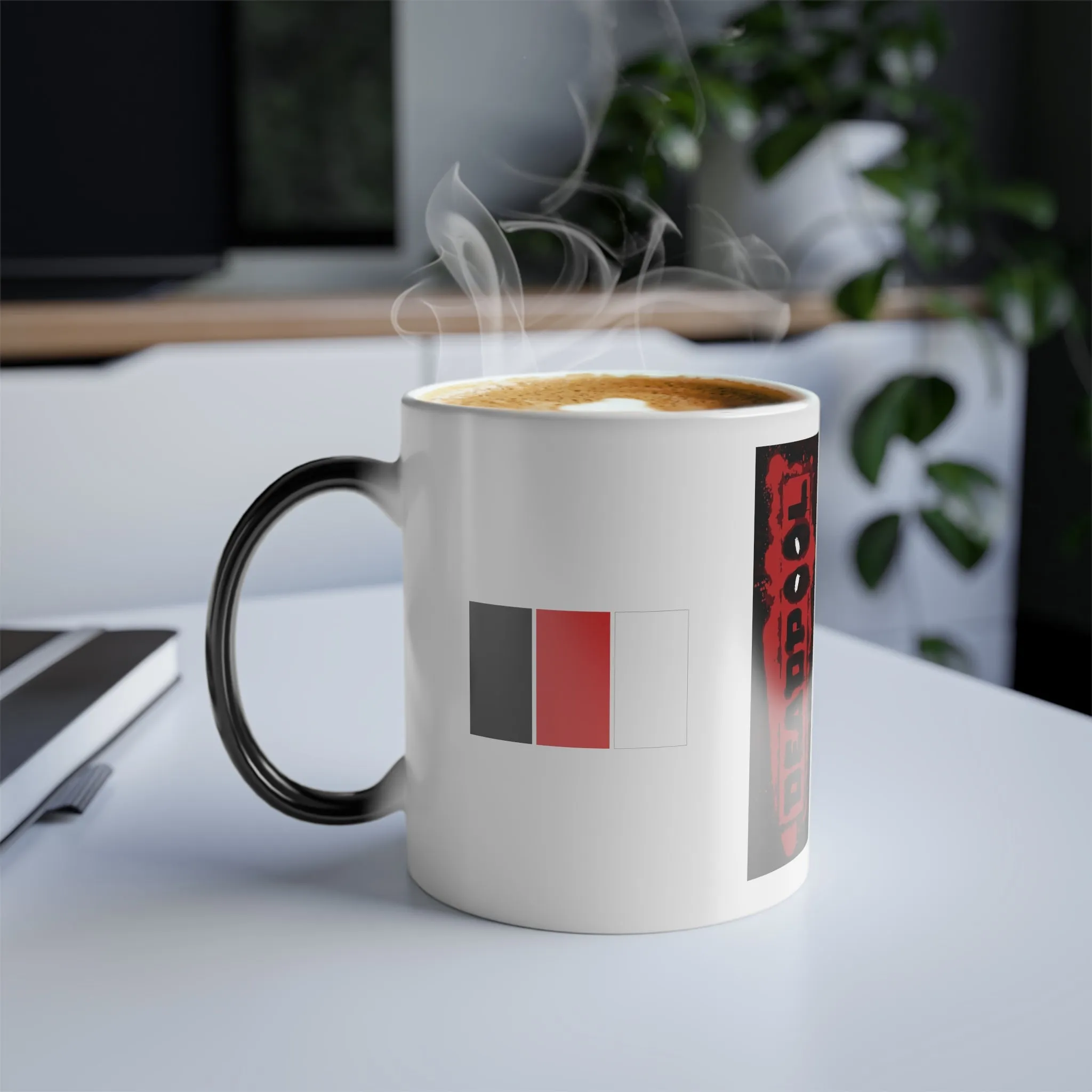 Deadpool [1st Edition] Color Morphing Mug, 11oz