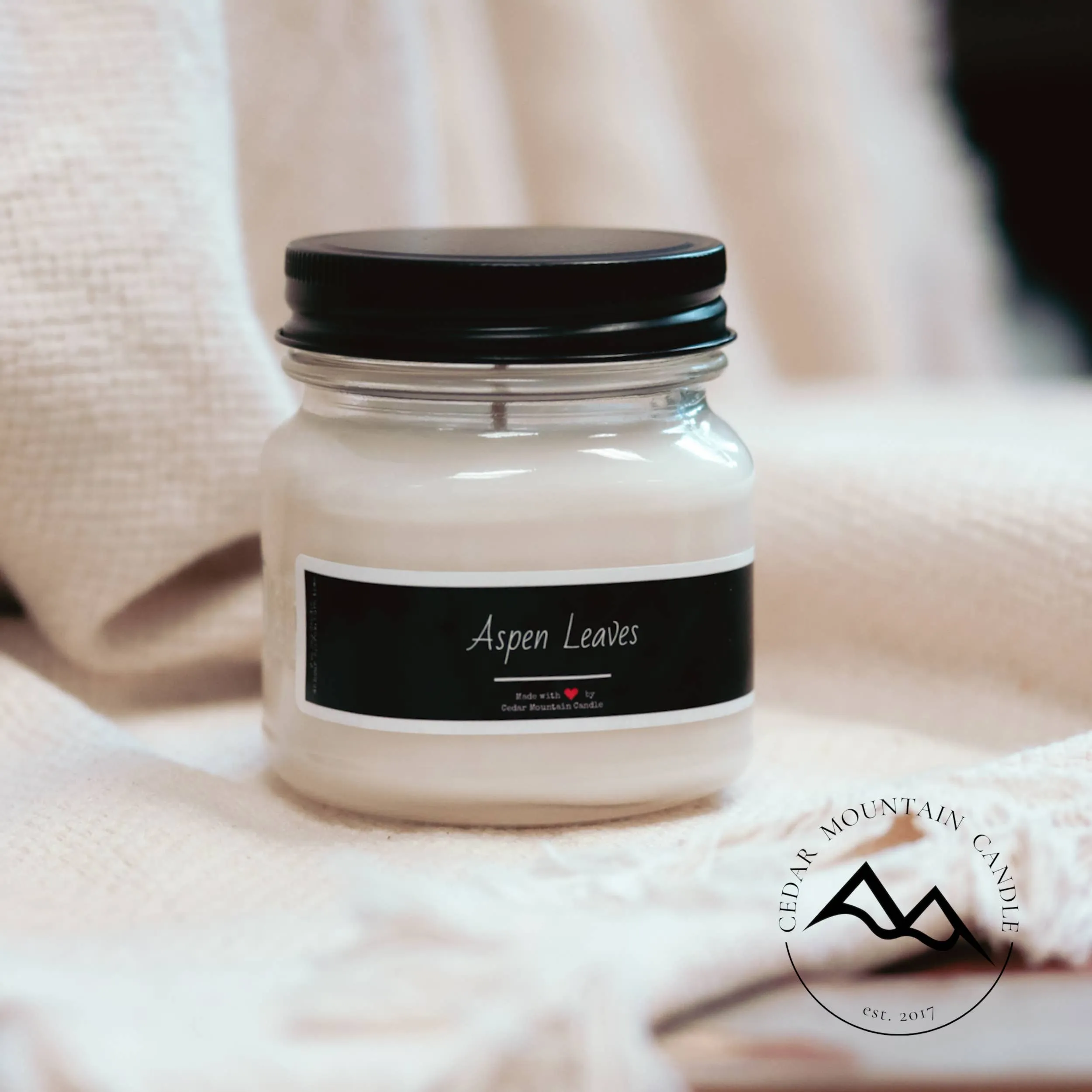 Mason Jar Candle: 13 oz / Molten Lava
